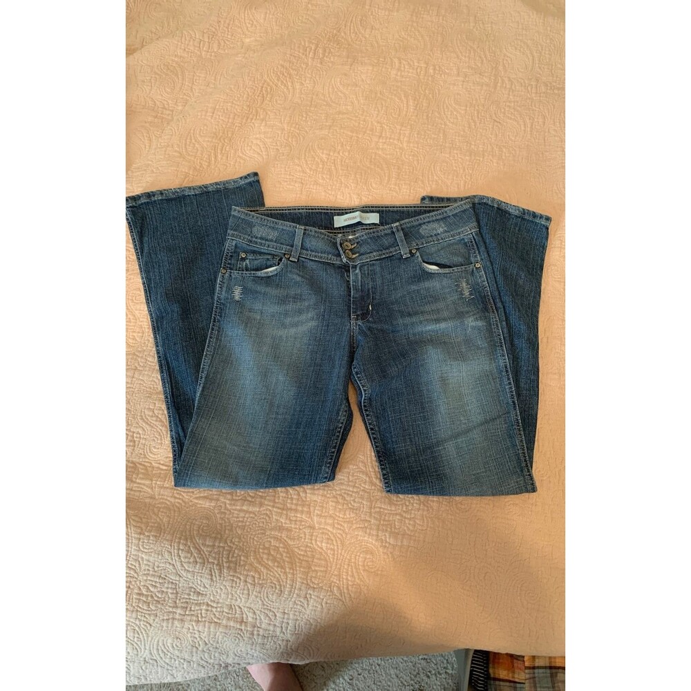 Mossimo Distressed Jeans, size 13